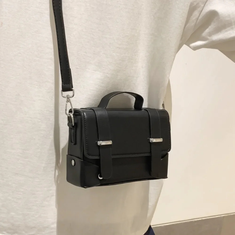 Minimalist Mens Shoulder Bag Fashionable Male PU Leather Crossbody Bags Small Flip Style Messenger Bag for Men Handbag 250605