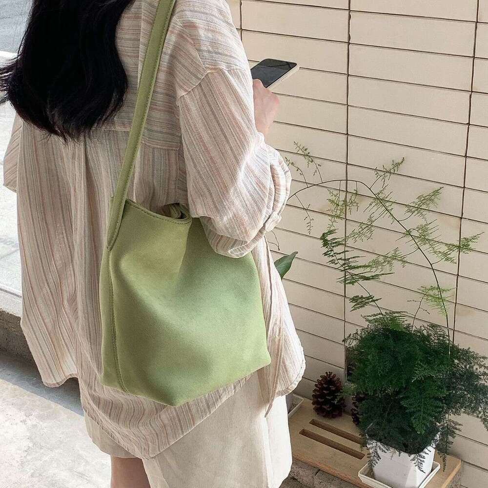 2025 New Women's Bucket Cylinder Summer Fashion Trend Niche Design Handbag Shoulder Bag for Women
