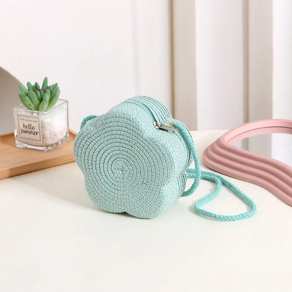 Vacation Kawaii Straw Small Shoulder Bag Flower Shape Beach Bohemian Casual Woven Crossbody Summer 250605