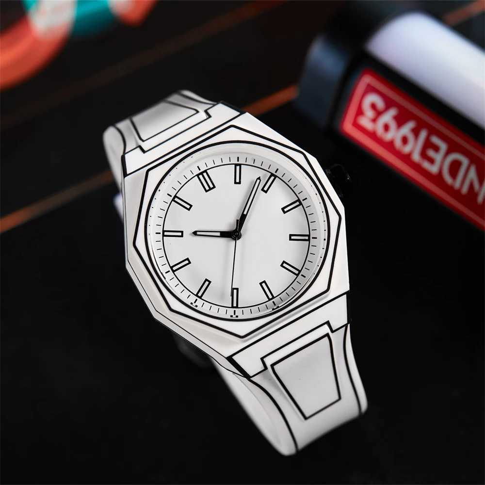 Lightweight Polycarbonate case high tech black mens watch classic simple silicone strap mens quartz watch fashion style clock Y250605