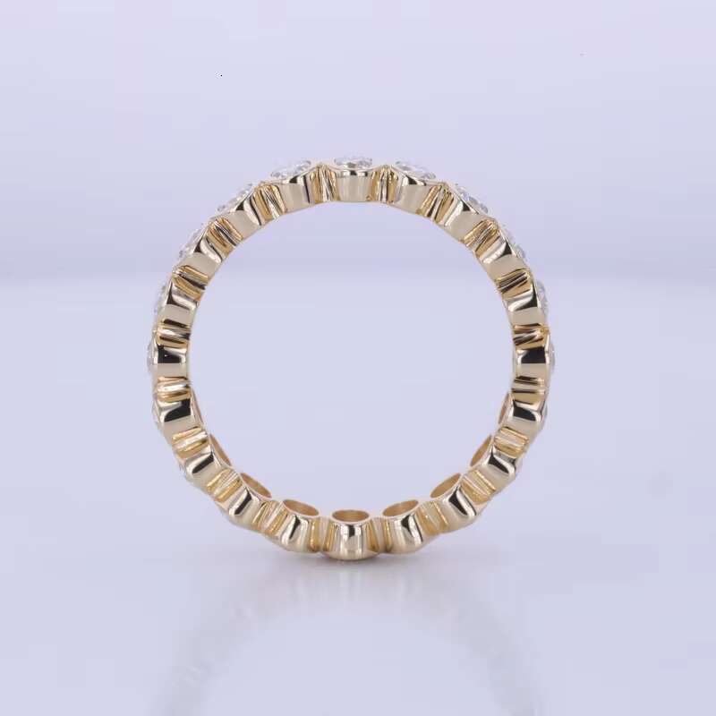 Starsgem 10K 14K Gold Jewelry Bezel Setting 3*5mm Oval Cut Moissanite 0.2ct Stone Eternity Ring