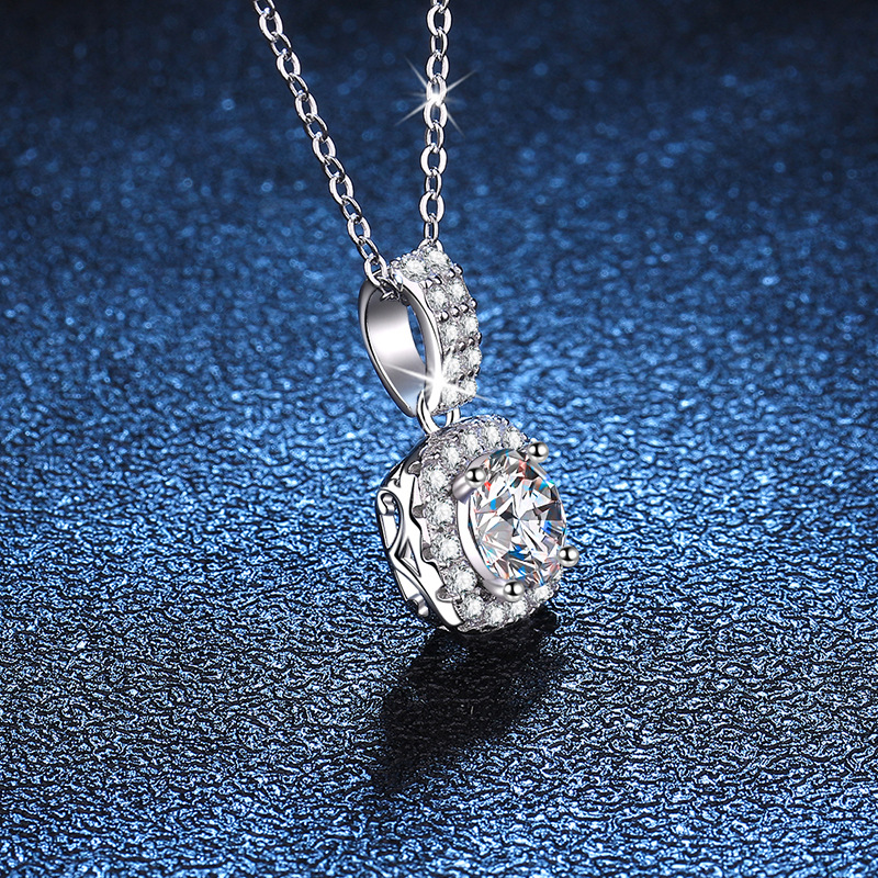 Elegantly Crafted Woman's S925 Moissanite Earring Set With Premium Quality Diamond-Like Facets