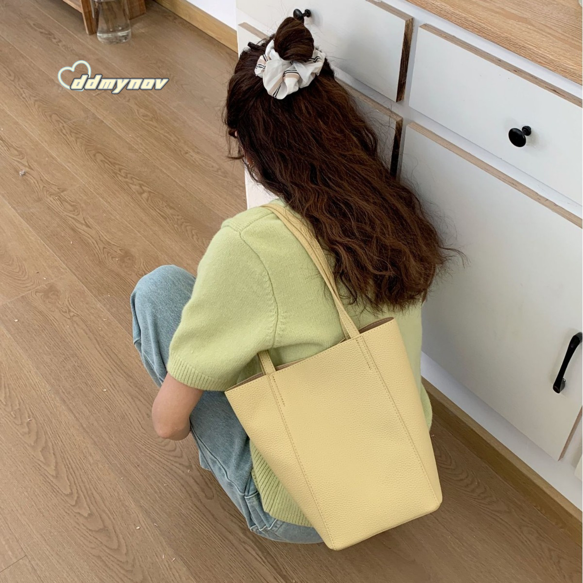 Light Luxury Niche Single Shoulder for Women 2024 New Korean Style Lazy Wind Basket Commuter Crossbody Bucket Bag ddmynov
