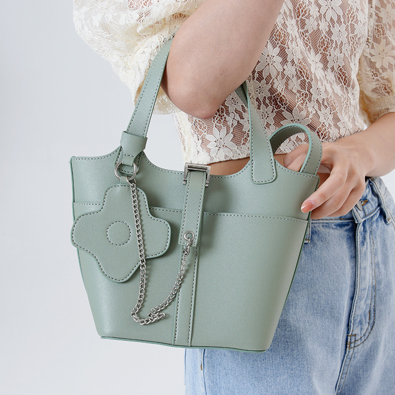 Free Shipping Bucket Bag For Women New Summer Versatile Flower Basket Shoulder Bag Handbag Designer Luxury Bags Mother And Child Women's Handbag 