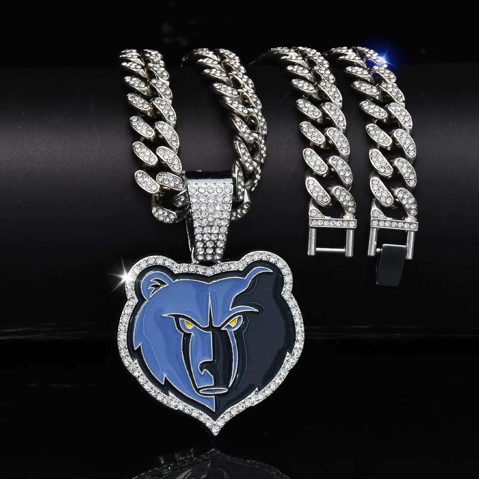 Custom Mens Basketball Team Grizzlies Pendant Alloy Necklace for Hip Hop Gray Bear Sport Fans