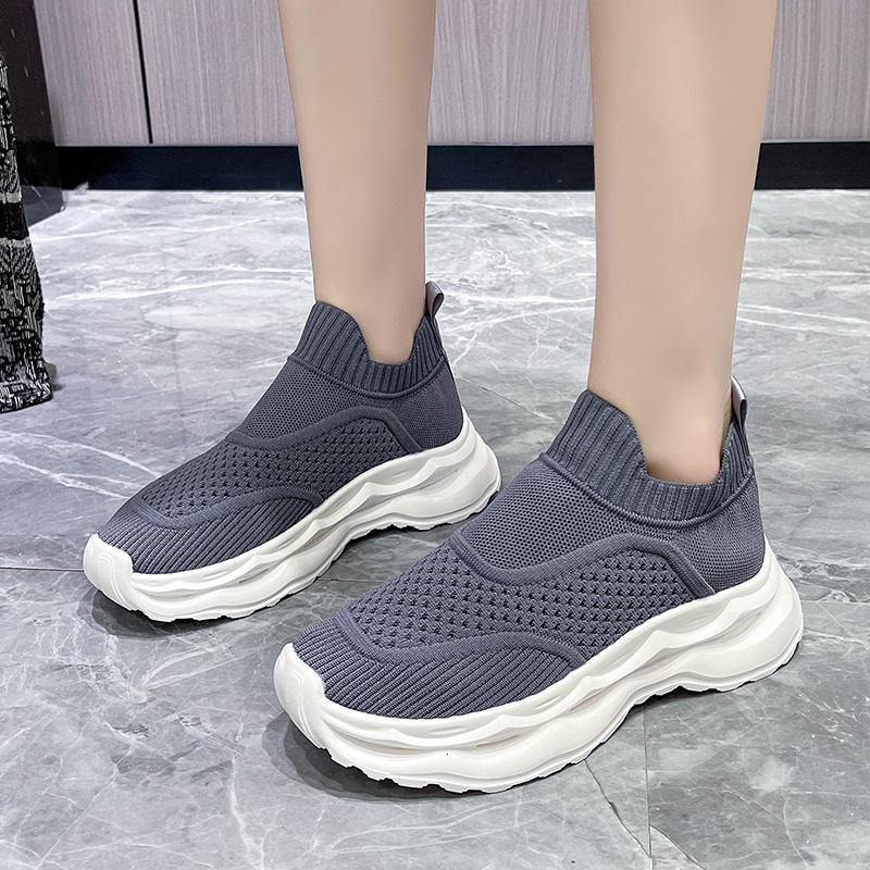 Women S Sports Flyknit Summer New Mesh Hollow Breathable Lightweight Casual Shoes Slip On Casual Shoes Ddmysaturn