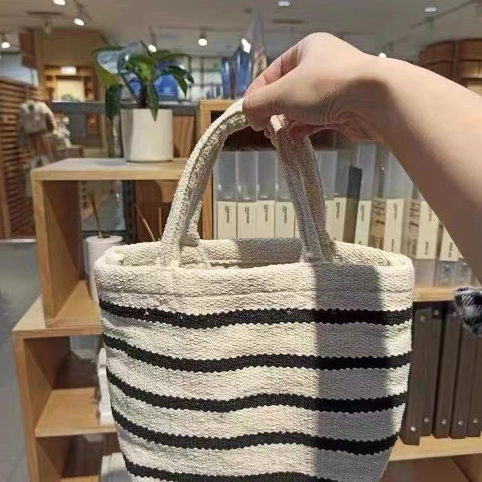 Top Brand High Quality New Style Handwoven Small Tote Bag Handheld Bag Lunch Bag for Women New Fashion Versatile Cotton Bag New Free Delivery Designer