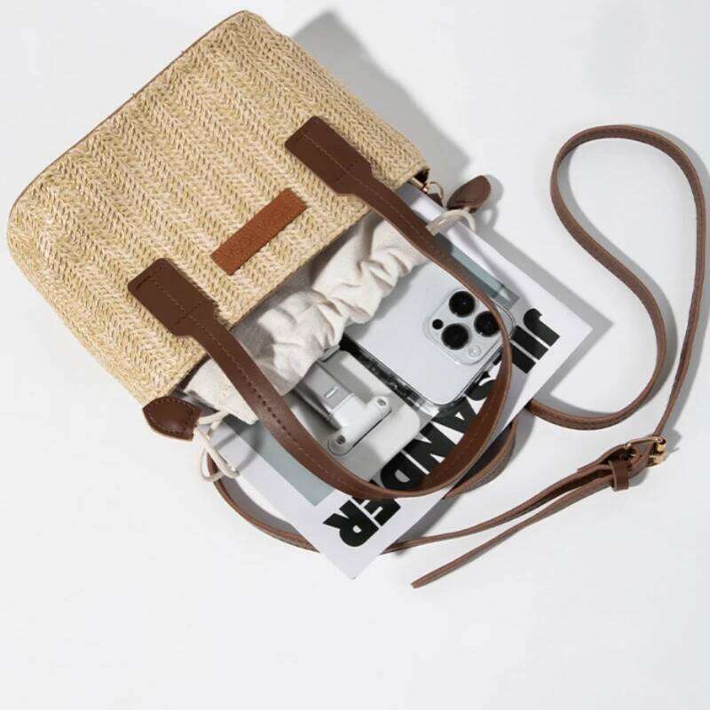 Meet You Summer Woman Straw Braided Bucket Casual Drawstring Handbag Weekend Vacation Beach Bag Small Tote Purses Crossbody