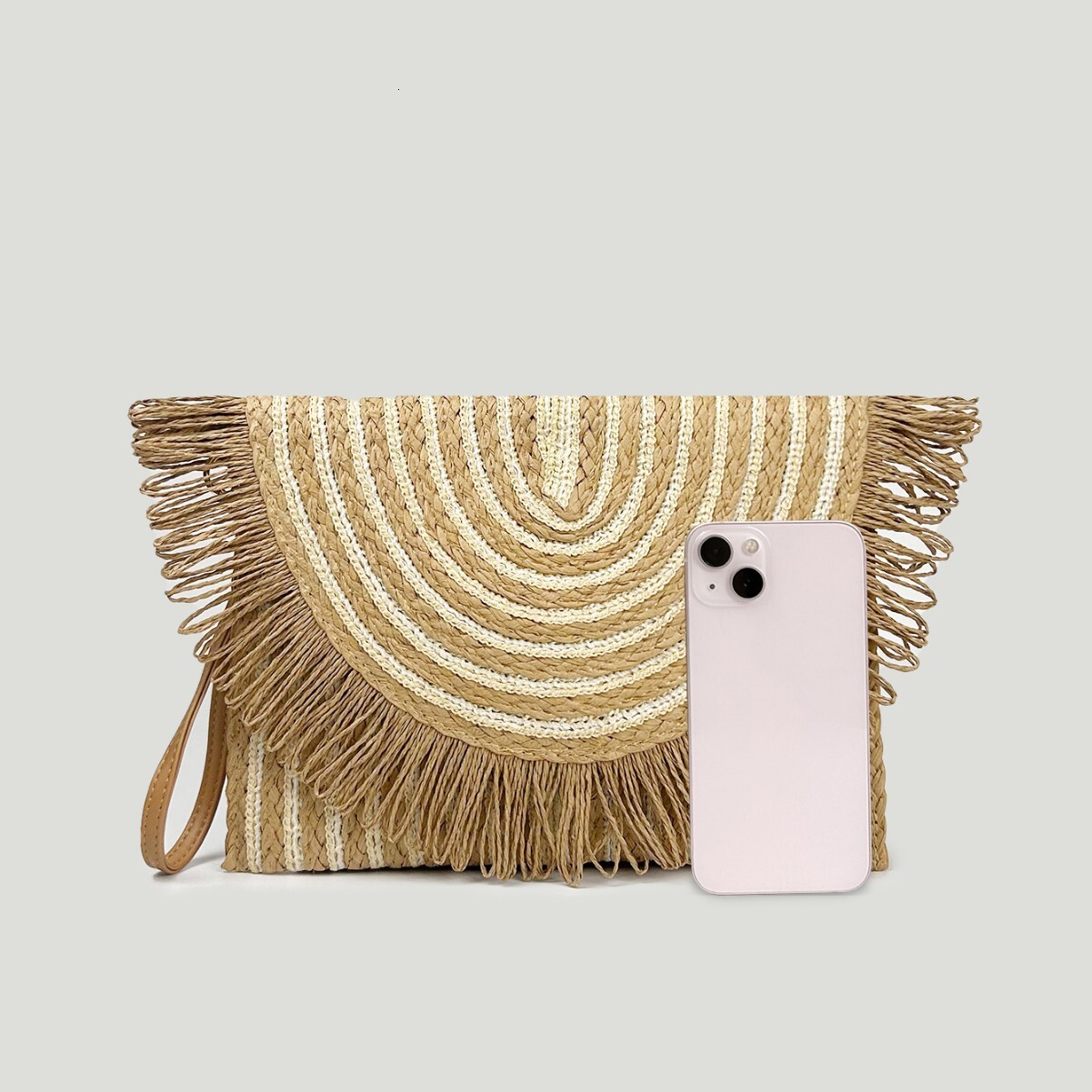 Handmade woven bag crossbody trend bag niche Bohemian style summer beach fringe trend grass bag designer women s shoulder bag