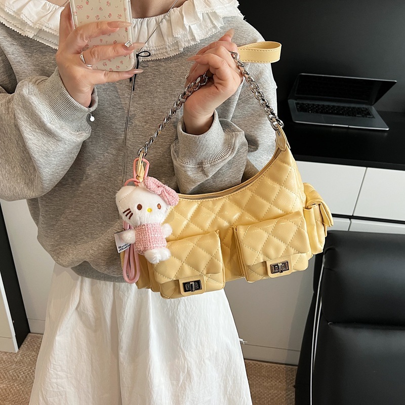 designer Quilted Chain Bag for Women 2025 New Spring Summer Niche Design Shoulder Crossbody Bag Motorcycle Bag Casual Under