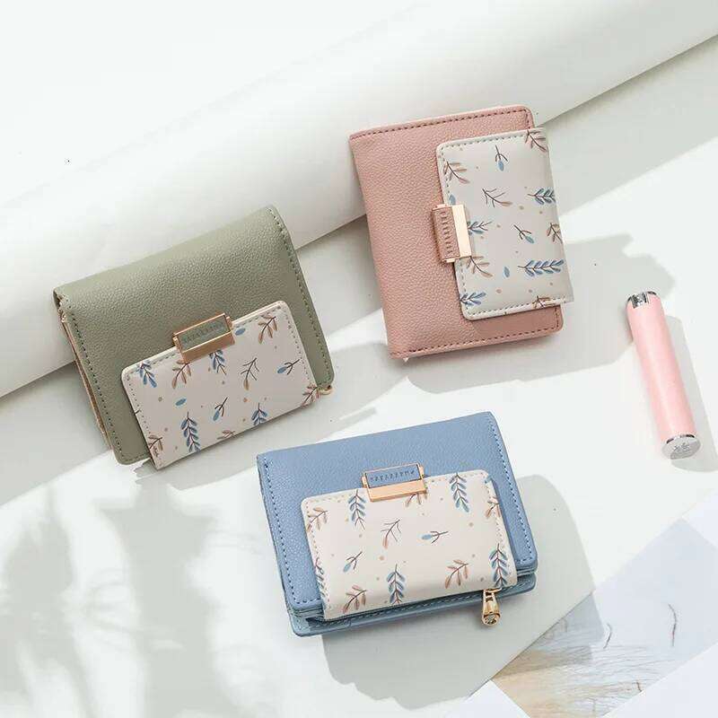 Wallet summer new Internet celebrity short folding female cute Japanese girl heart small Female coin purse zip MASA