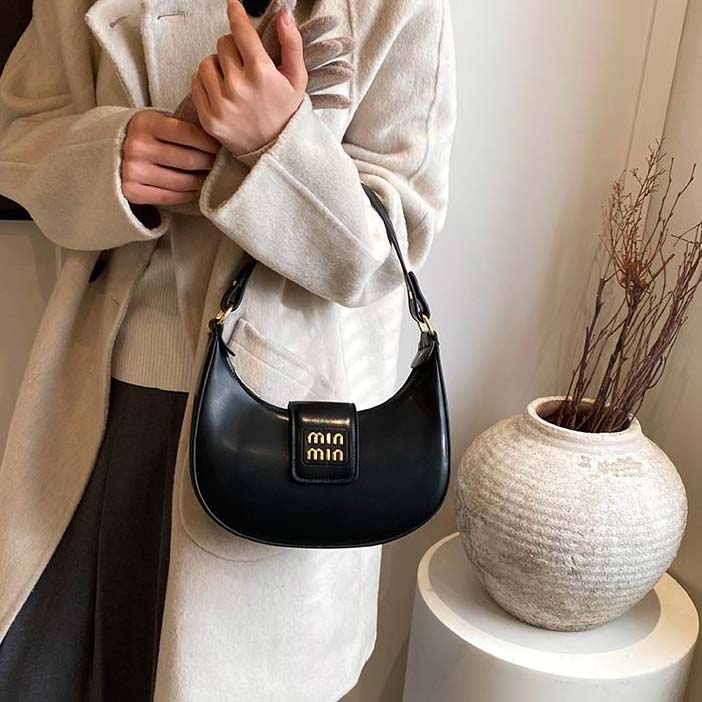 Designer Shoulder Bag Luxury Top Quality Womens Fashion Bag classical Handbag Half moon bag lassical Handbag messenger fashionable bag 789