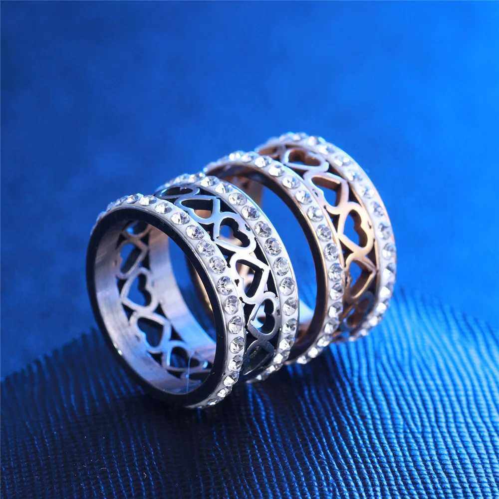 Hip Hop Iced Out Bling CZ Heart Woman Ring Gold Silver Color Stainless Steel Wedding Engagement Rings For Women Men Jewelry 2022 W250606
