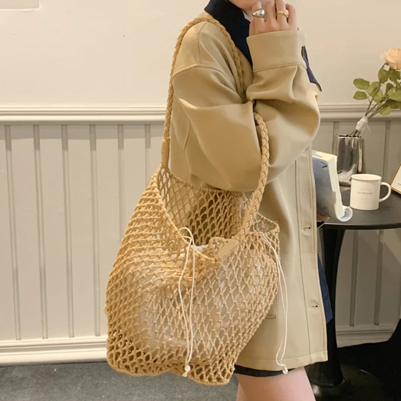 Fashion Woven Straw Bag Hollow Shoulder Bag Large Capacity Tote Handmade Bag Cotton Linen Net Bag Beach Holiday Bag 250605
