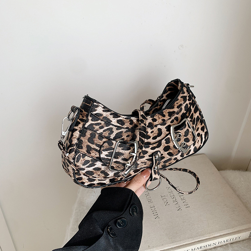 designer Trendy Women's Bags 2025 Winter New Crossbody Bag Fashion Sense Niche Leopard Print Shoulder Underarm Bag