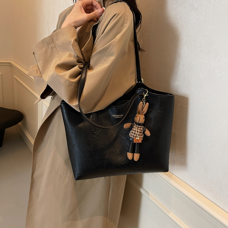 designer Large Capacity Vintage Underarm Bag for Women 2025 New Trendy Fashion Single Shoulder Bag Casual Class Commuter Tote Bag