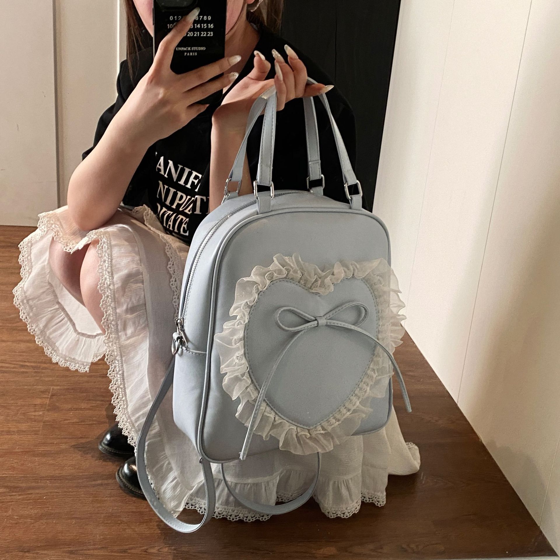 designer Korean Style Student Large Capacity Handbag for Women 2025 New Fashion Sweet Lace Heart Bow Backpack