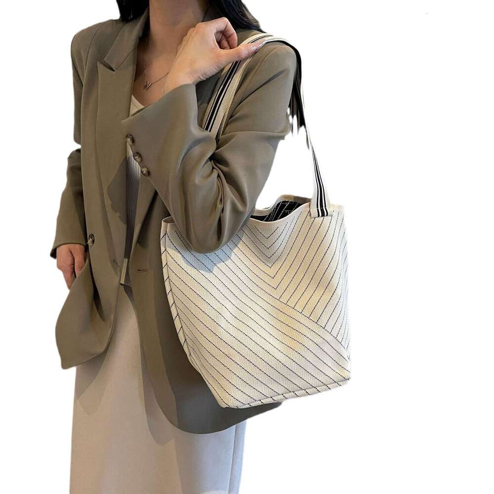 Knitted Shoulder New Tote For Women Large Capacity Handheld Commuter Shopping Bag Bucket Versatile B5