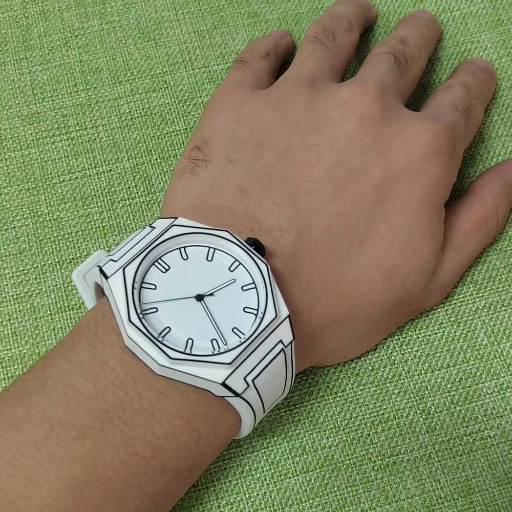 MAYZHISU Mens Watches Comic-book Style Men Quartz Wristwatch Silicone Strap Waterproof Cartoon Luxury Unisex Males Clock Watch Y250605