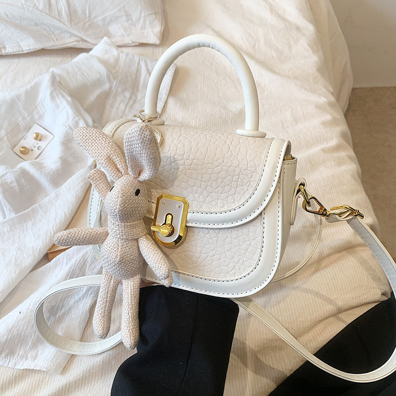 designer French Style Niche Underarm Small Bag for Women 2025 New Fashion High-Quality Texture Crossbody Bag Ladies Handbag Saddle Bag