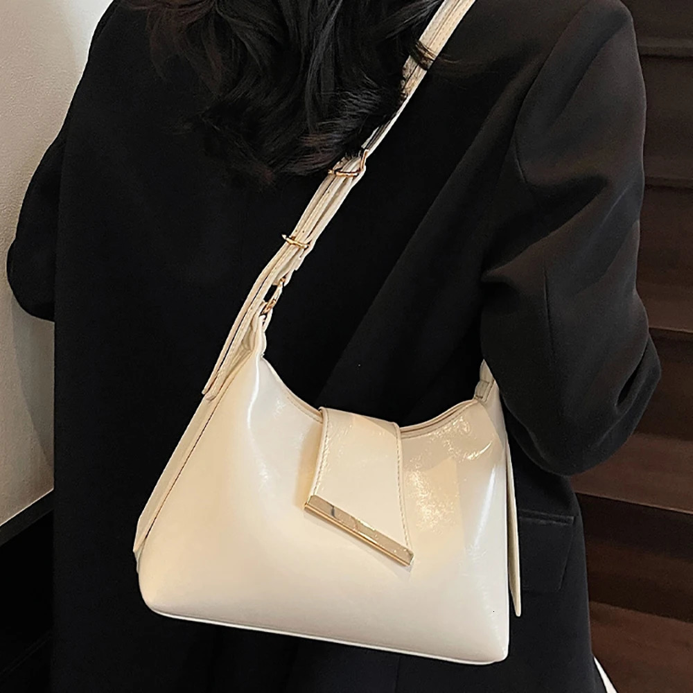 Women Summer Glossy PU Delicate Crossbody Bag High Grade Buckle Zipper One Shoulder Bags Versatile Commute Underarm Packs 250605
