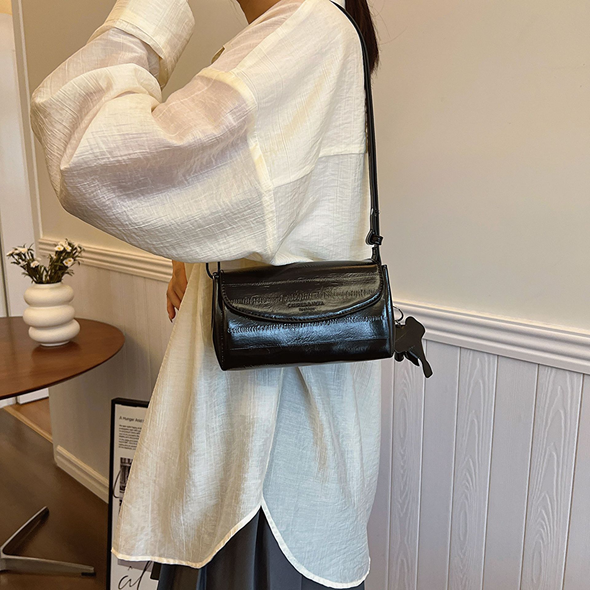 designer High-End Eel Pattern Underarm Small Bag for Women 2025 New Fashion Versatile Shoulder Crossbody Bag Hot-Selling Small Square Bag