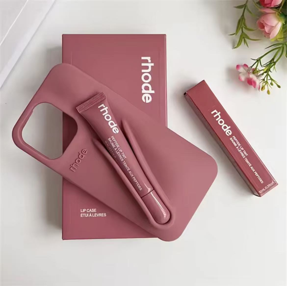 Hot Rhode Lipstick Case For iPhone 16 12 13 14 15 11 Pro Max Plus Toast Espresso Ribbon Lip Gloss Holder Soft Silicone Cover