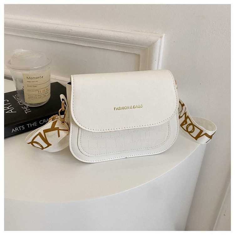 designer Stone Pattern Small Square Bag for Women 2025 Winter New Fashion Retro Shoulder Bag Crossbody Bag Wholesale Available