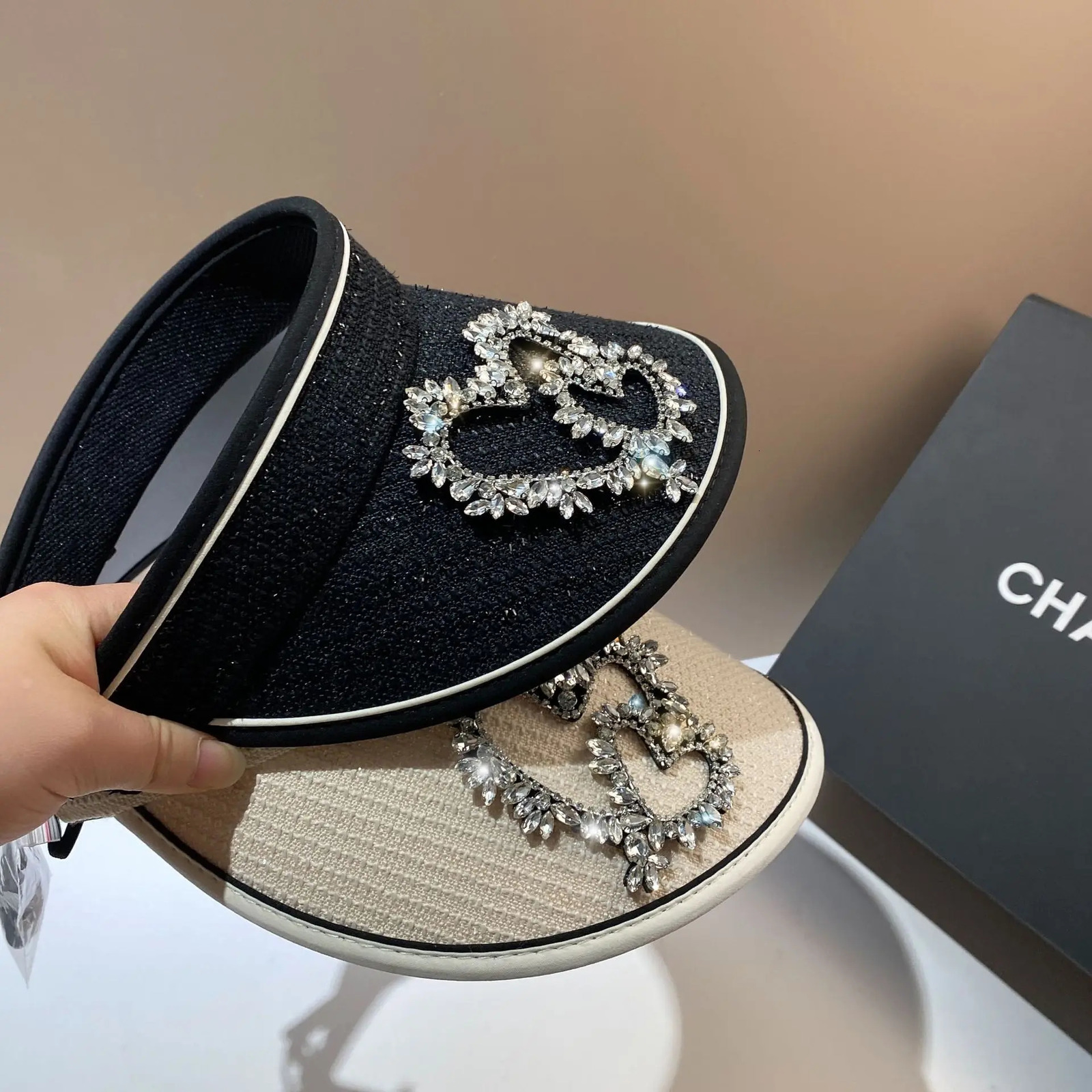 Rhinestone Heart Sun Hat Sunscreen Sunshade Empty Top Hat Large Brim UV Protection Travel Beach Panama Cap 250603