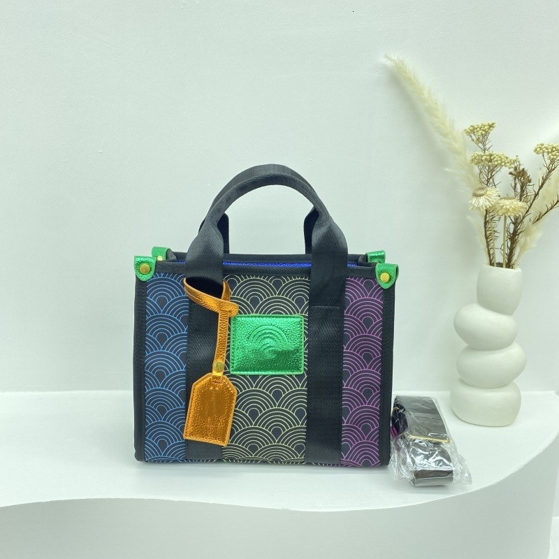 High quality brand new high-quality free designer bag gradually changing color rainbow 2025 new handbag cross-border hot selling shoulder bag new free