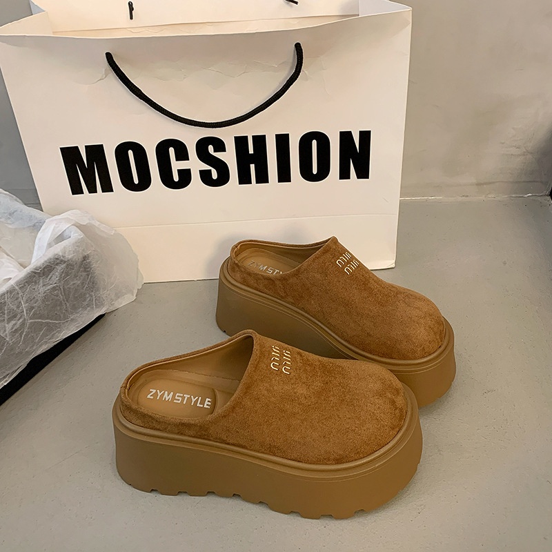 2025 free shipping autumn and winter new designer shoes, women's thick soled Boken shoes, half flip flops with toe caps