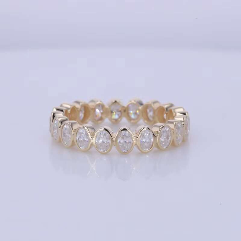Starsgem 10K 14K Gold Jewelry Bezel Setting 3*5mm Oval Cut Moissanite 0.2ct Stone Eternity Ring