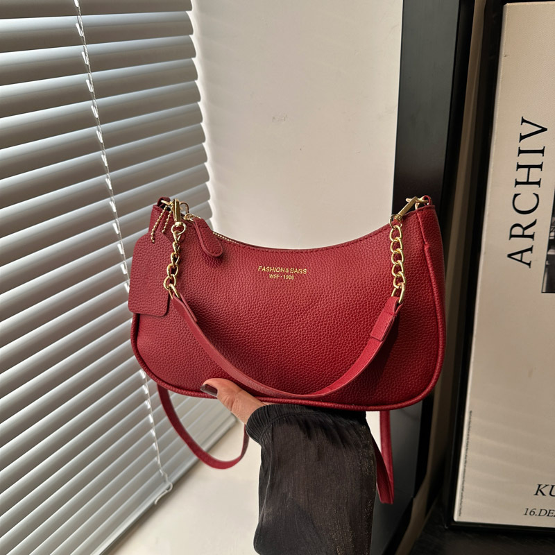 designer Bag for Women 2025 New Single Shoulder Handbag Trendy Fashion Underarm Texture Unique Niche Office Crescent Bag for Women