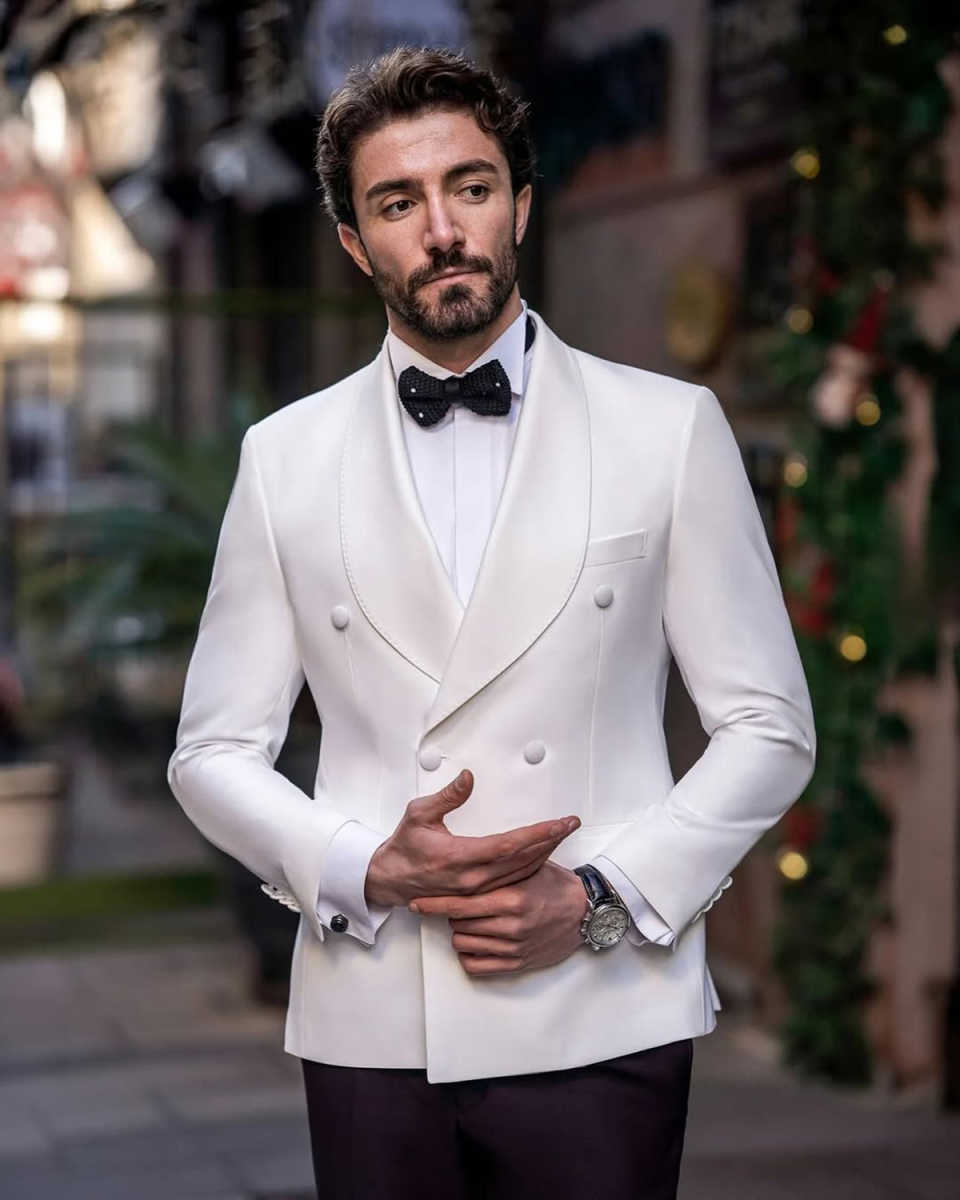 Elegant Wedding Tuxedos 2 Piece Set White Jacket Black Pants Men Suit Shawl Lapel Customized Groom Wear Party Suits