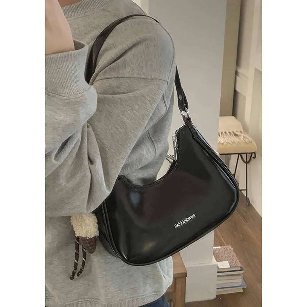 Retro Bury Leather Single Shoulder Women 2025 New Fashion Lady Commuting Underarm Bags Versatile Shopping Daily Pack