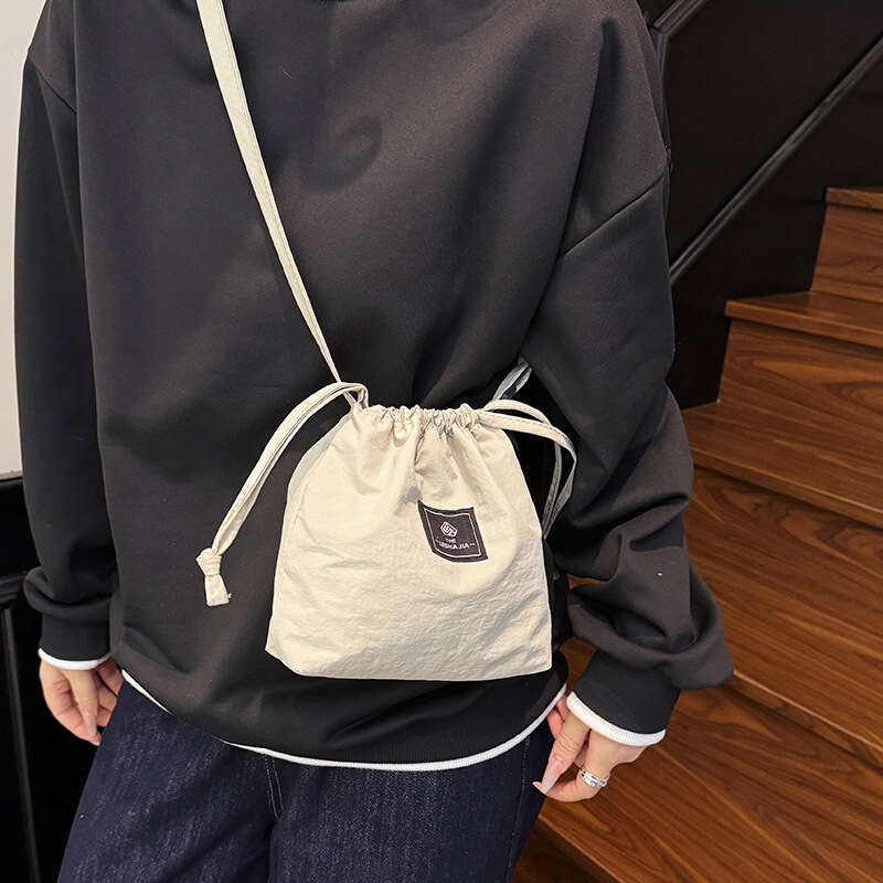 New Korean Style INS Versatile Simple Bucket Niche Design Shoulder Casual Bag