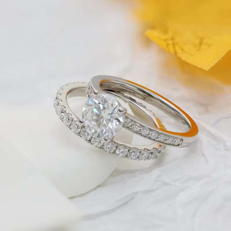 Rhodium Plated Sterling Silver925 Moissanite Ring Set 8MM 2CT Round Moissanite Ring with 2mm Eternity Ring Band