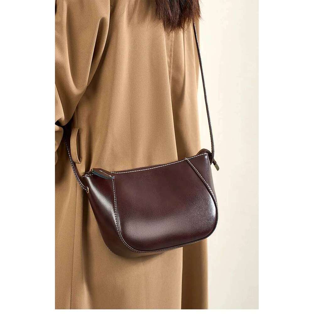 Designer Bags 2025 Natural Genuine Leather Shoulder Bags Ladies Fashion Versatile Designer Crossbody Bag Female Shell Cowhide Handbags Luxury Bag