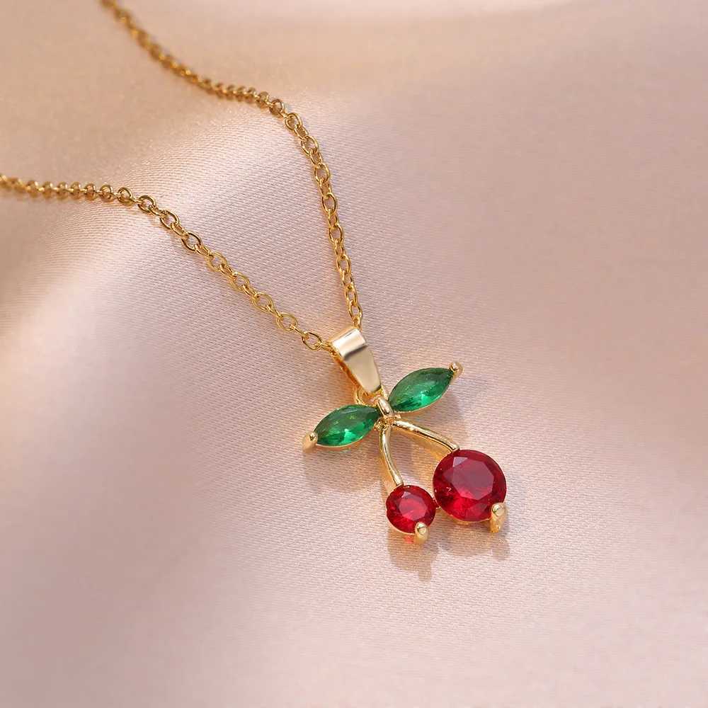 Sparkling Red Cherry Pendant Necklace for Women Colored Zircon Stainless Steel Chain Jewelry Accessory for Girls Y250605