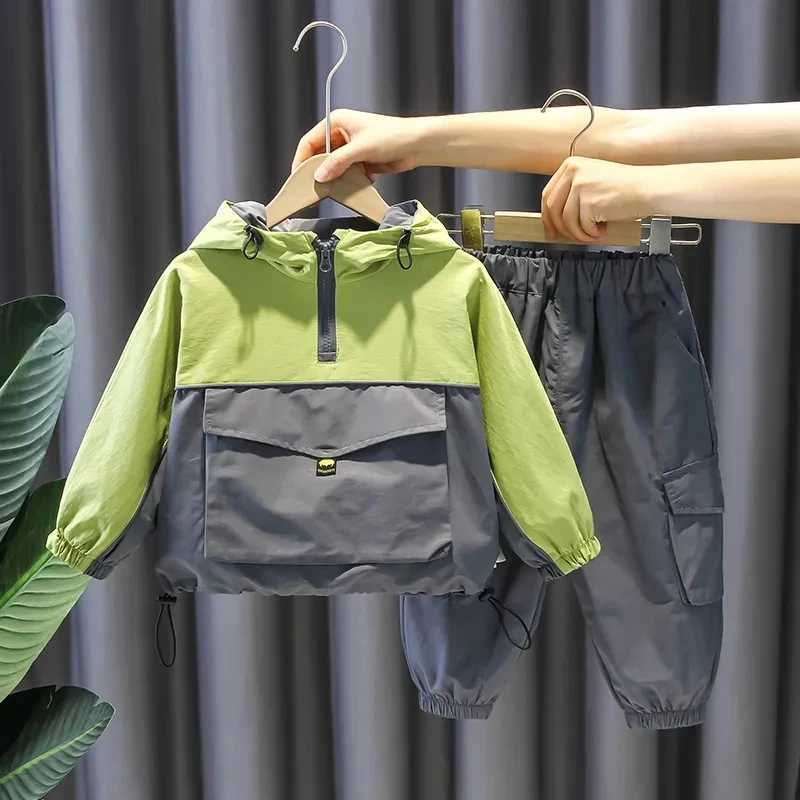 Boys Clothes Set Spring and Autumn New Handsome Childrens Hooded Panel Sweater Pants 2-Piece Baby Casual Sportswear R250606
