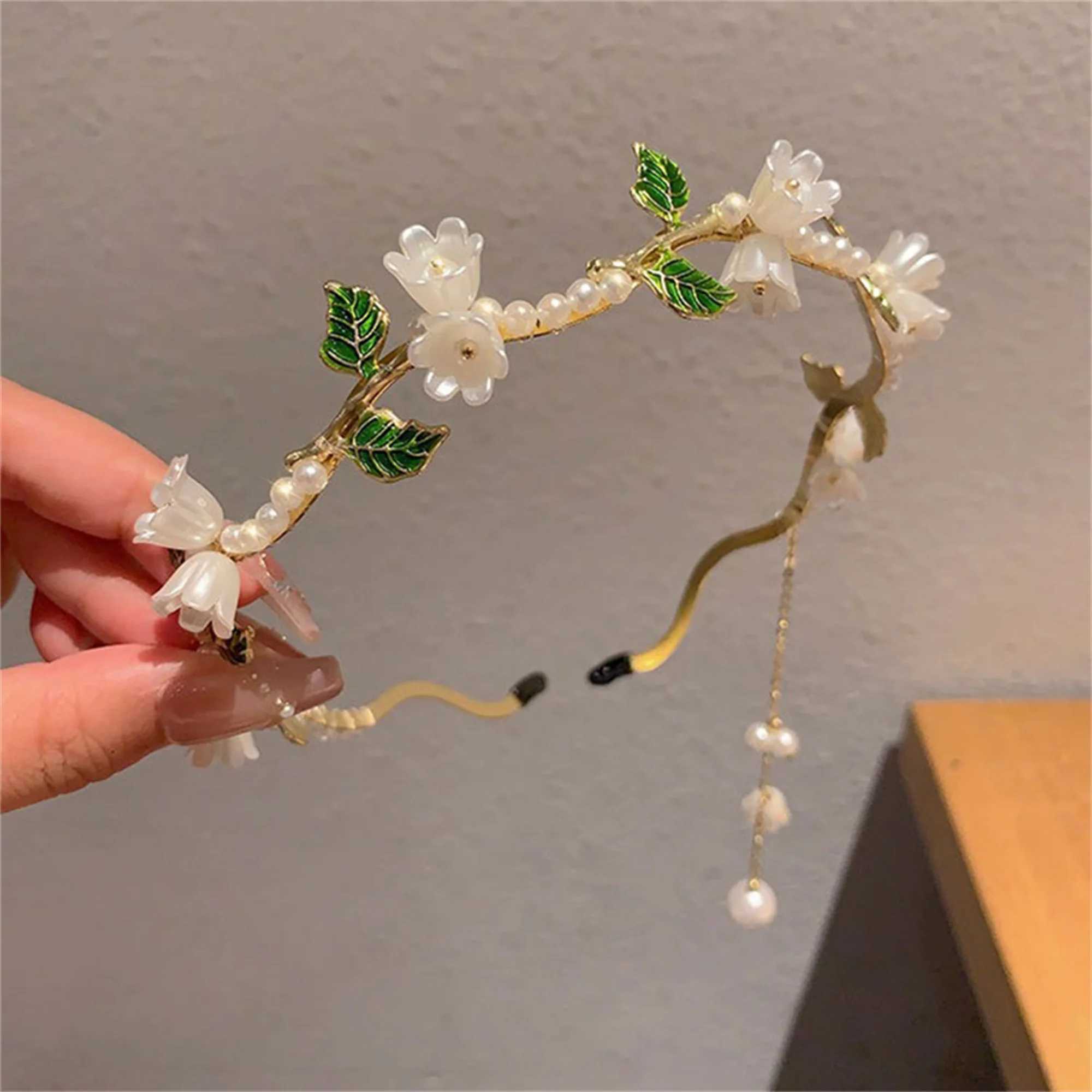 Elegant Rhinestone Headband Fashionable Crystal Hair Hoop with Sparkling Gems for Weddings and Special Occasions Z250605