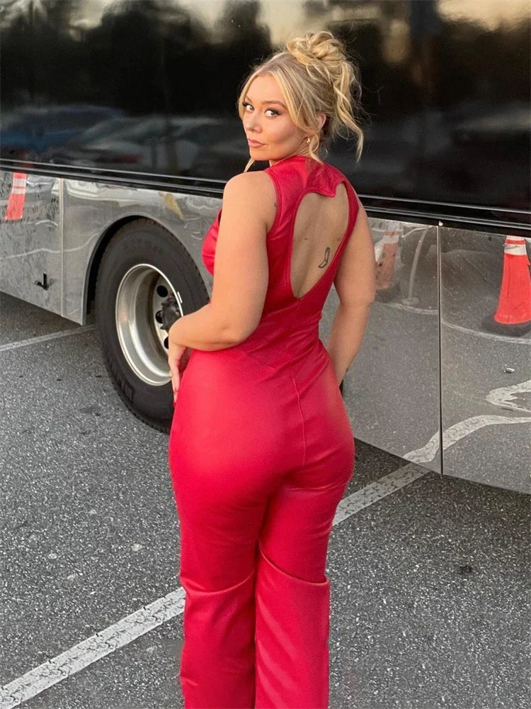 TARUXY Backless Heart Cutout Bodycon Jumpsuit For Women Casual Sleeveless Slim One-Piece Outfits Retro Denim Jumpsuits 2025 250605