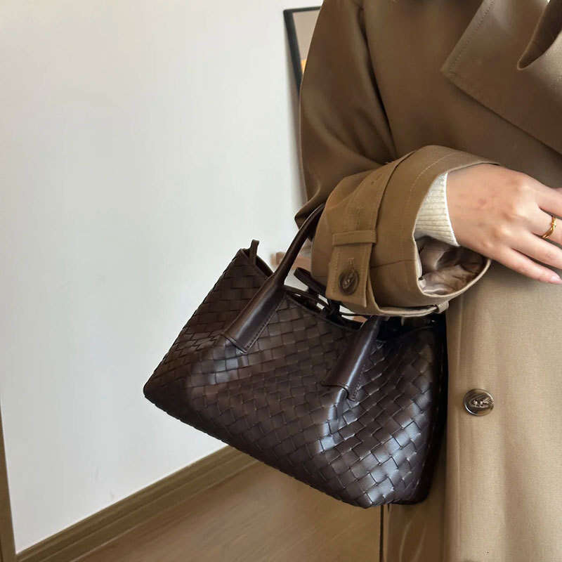 Cowhide Handwoven Tote French Style Casual Handbag Shoulder Crossbody Women s Bag