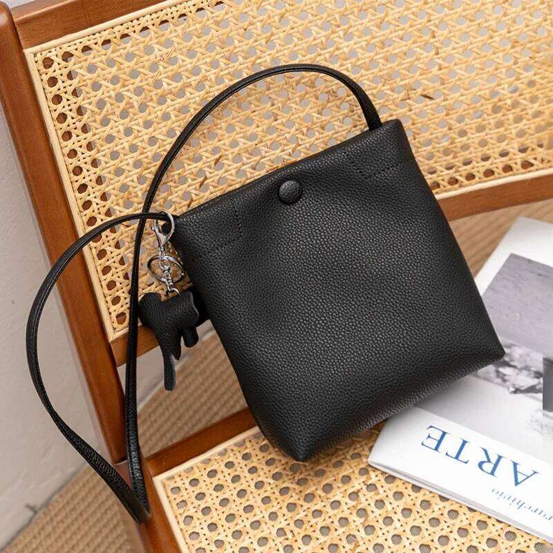 Designer Bags 2025 Women Soft Cow Genuine Leather Designer Crossbody Bag Female Retro Cowhide Shoulder Bags Girl Casual Simplicity Solid Purse Lady Lu