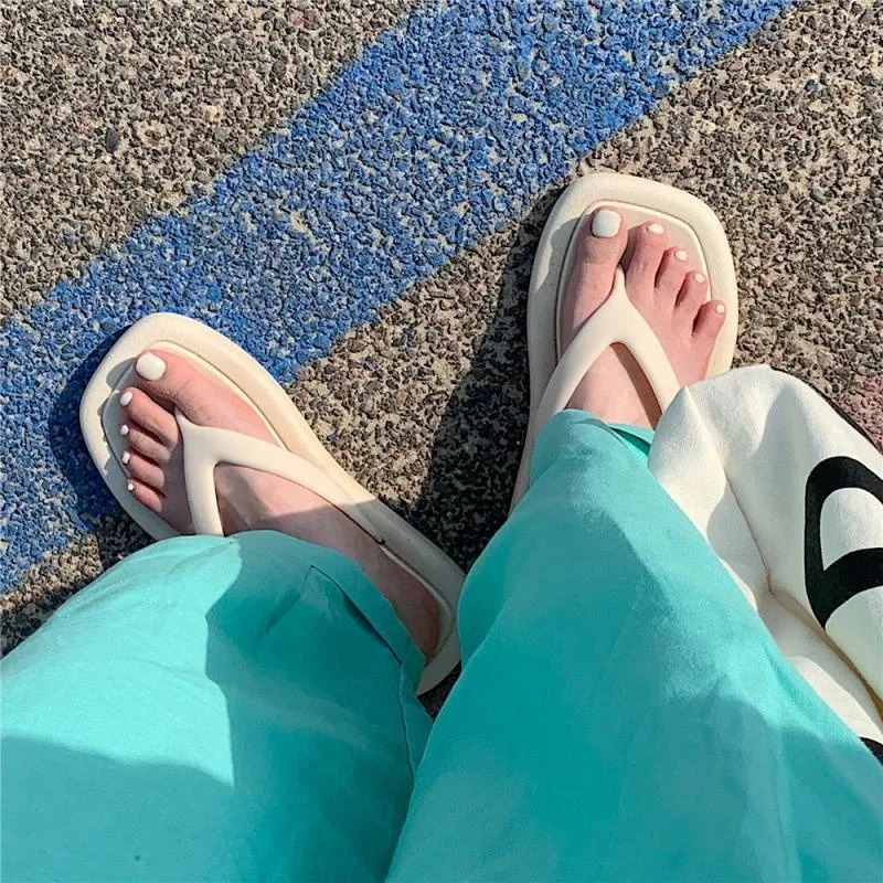 SP CITY INS Fashion Summer Shoes For Women Slippers Square Head Platform Flip Flops Solid Color Beach Shoes Clothing For Women 250604