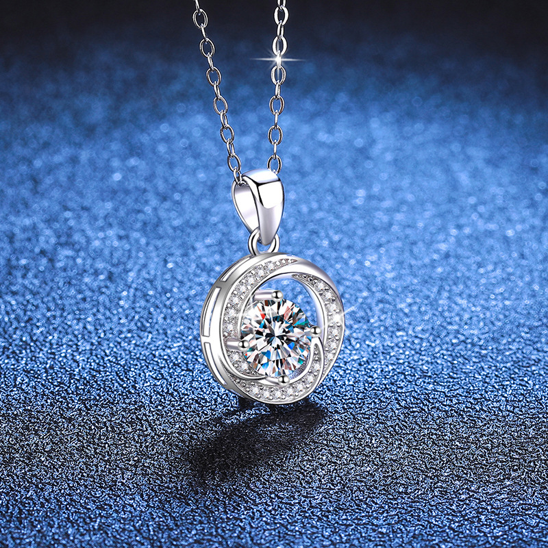 Women's Exquisite S925 Sterling Silver & Moissanite Necklace Set Including One Point of Diamond Quality Gemstone