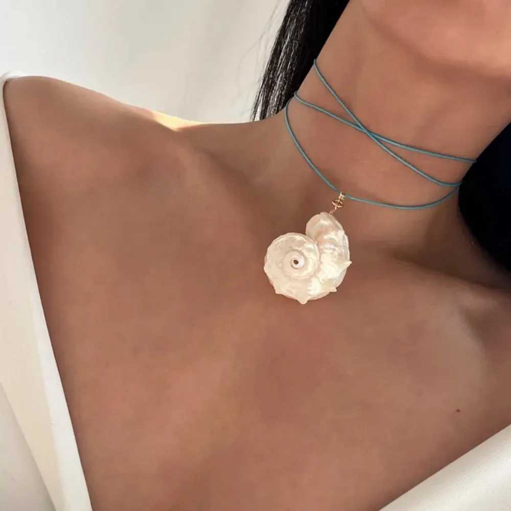 Natural Shell Conch Pendant Necklace Womens Summer Beach Jewelry Gift Y250605