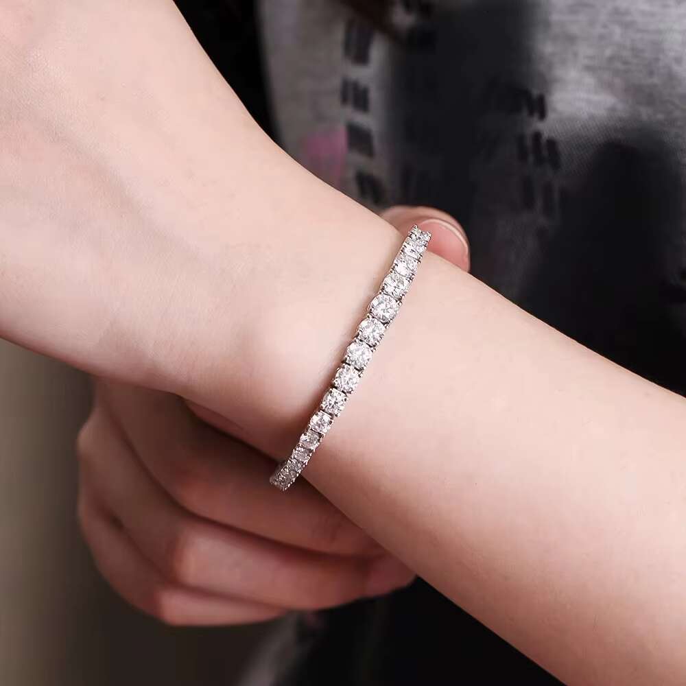 D Color VVS1 Moissanite Diamond Trendy New Design Tennis Bracelet for Wedding Jewelry for Women
