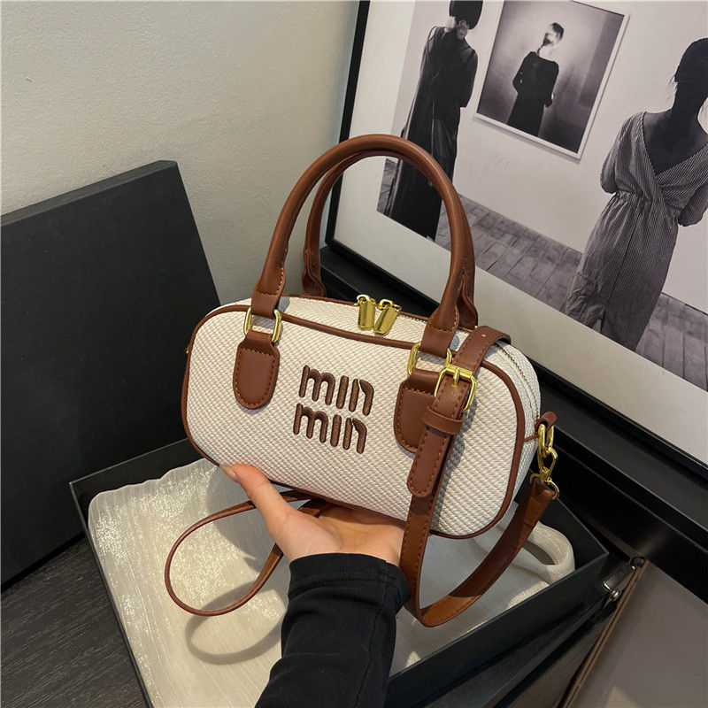 Designer 2025 Shoulder Bag Luxury classical Handbag Fashion Bag messenger crossbody Underarm bag fashionable Portable mini bag 999
