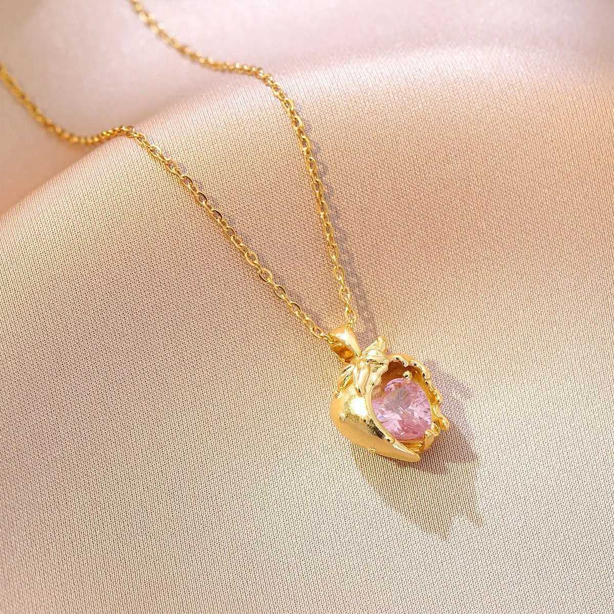 Cute Stainless Steel Strawberry Cherry Fruit Cubic Zircon Pendant Necklace For Women New Trend Simple Neck Chain Jewelry Gift Y250605